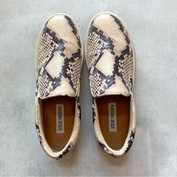 Steve Madden Gills Beige Snake Platform Slip on Sneakers - Picture 2 of 6